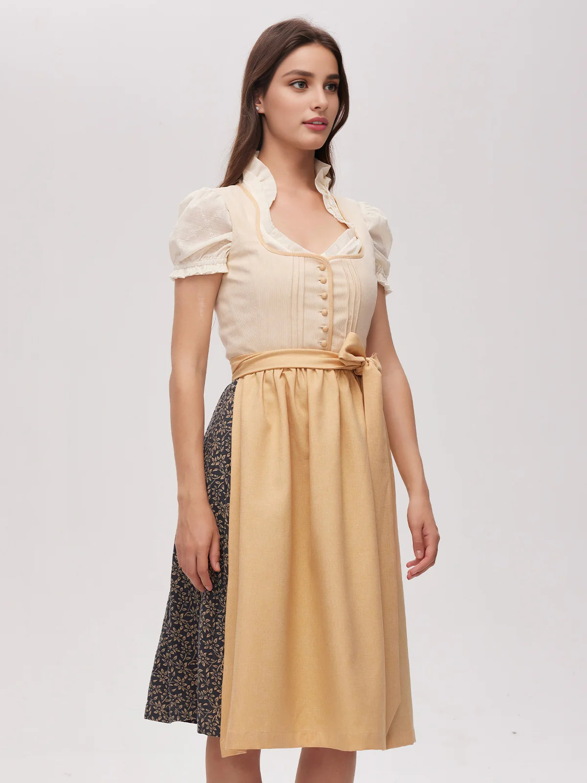 Keltainen dirndl - säteilevä kohokohta